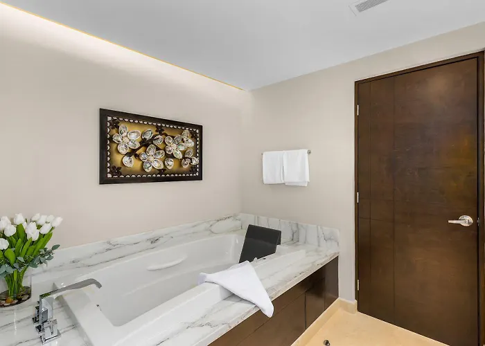 Cascadas Luxury In Pedregal With Jacuzzi Apartment Cabo San Lucas